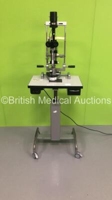 Haag Streit Bern SL 900 Slit Lamp with 2 x 10x Eyepieces on Motorized Table (Powers Up) *S/N FS0103137*