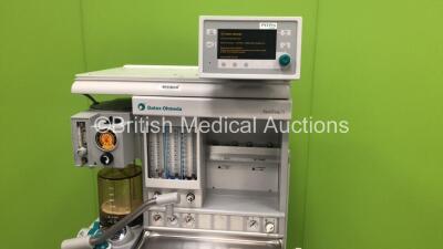 Datex-Ohmeda Aestiva/5 Anaesthesia Machine with Datex-Ohmeda 7900 SmartVent Software Version 4.8 PSVPro, Oxygen Mixer, Bellows, Absorber and Hoses (Powers Up) *S/N AMRN01144* - 3