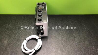 Blease 2200 Anesthesia Monitor *SN 20112-042* *GH*