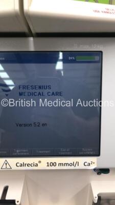 2 x Fresenius Medical Care MultiFiltrate Dialysis Machines Software Version 5.2 en (Both Power Up) *S/N 0MUG5286 / 0MUG4947* - 2