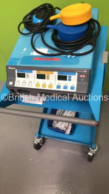 Valleylab Force FX-8CS Electrosurgical / Diathermy Unit with Footswitches on Trolley (Powers Up) *S/N SF9F04505A* - 2