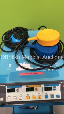 Valleylab Force FX-8CS Electrosurgical / Diathermy Unit with Footswitches on Trolley (Powers Up) *S/N SF9F04505A* - 5