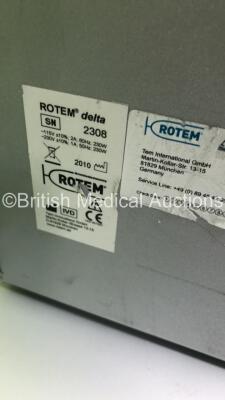 Rotem Delta Haemostasis Analyser on Table (HDD Removed) ***IR030*** - 5