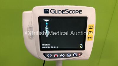 GlideScope 0570-0338 Video Monitor on Stand (Powers Up) - 2