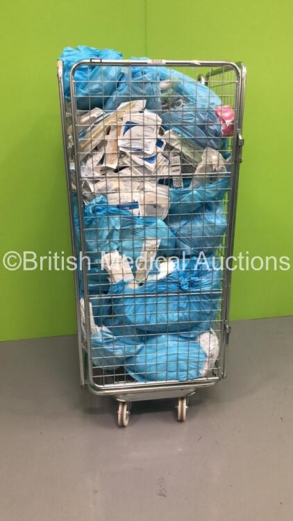 Cage of Mixed Consumables Including Intersurgical Nebulizer Circuits, Tracheal Tube Bougies and Handsafe Nitrile Examination Gloves (Cage Not Included - Out of Date)