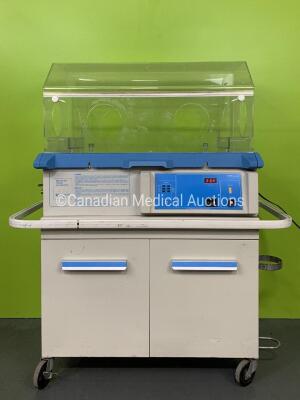 Air Shields Vickers Isolette Infant Incubator