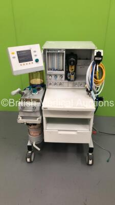 Datex-Ohmeda Aestiva/5 Anaesthesia Machine with Datex-Ohmeda 7100 Ventilator Software Version 1.4 with Blease Sevoflurane Vaporizer, Bellows, Absorber and Hoses (Powers Up) *S/N AMVQ00136*