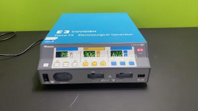 Valleylab Force FX-8CS Electrosurgical Diathermy Unit *Mfd - 12/2009* (Powers Up) *SF9L05490A*