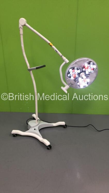 Brandon Medical AM30 Patient Examination Light on Stand (Powers Up) *S/N 20500/5*