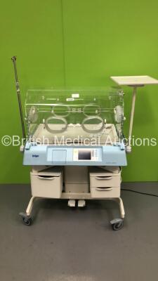 Drager Isolette 8000 Infant Incubator Software Version 4.11 (Powers Up)