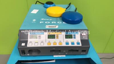 Valleylab Force FX-8C Electrosurgical / Diathermy Unit with Footswitch (Powers Up) - 2