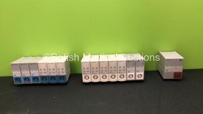 Mixed Lot Including 6 x Philips M1020A SpO2 Modules, 7 x Philips M1002B ECG/RESP Modules and 1 x Agilent M1008B NBP Module