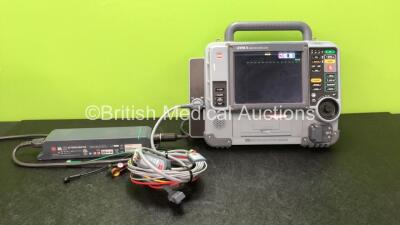 Physio Control Lifepak 15 Monitor / Defibrillator *Mfd 2012* Ref 99577-000658 PN V15-2-001005 Software Version 3306808-005 Including Pacer, ECG and Printer Options with 1 x Physio Control AC Power Adapter, 2 x Physio Control Ref 21330-001176 Batteries and