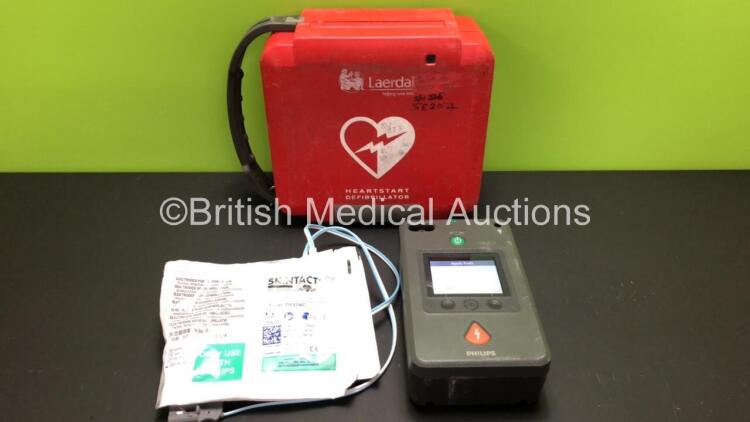 Philips HeartStart FR3 Defibrillator with 1 x Philips HeartStart Battery * Install Before 2024 * in Laerdal Red Box (Powers Up - Fails User Test) *C12F-00326