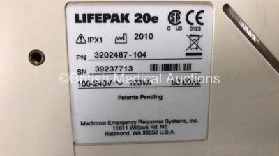 Medtronic Physio Control Lifepak 20e Defibrillator / Monitor with ECG and Printer Options, 1 x ECG Lead and 1 x Paddle Lead *Mfd 2010* (Powers Up) *39237713* - 7