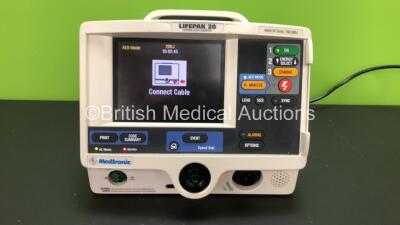 Medtronic Physio-Control Lifepak 20 Defibrillator / Monitors *Mfd - 2007* with ECG and Printer Options (Powers Up with Service Light)