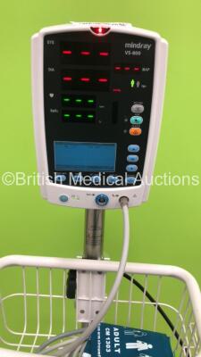 Mindray VS-800 Patient Monitor on Stand with 1 x BP Hose and 1 x BP Cuff (Powers Up-Missing Light Lens-See Photos) * SN FS 0075662 * - 2