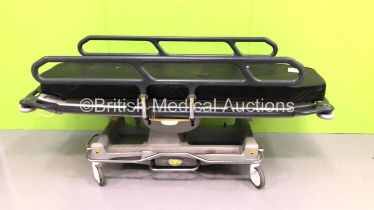 Anetic Aid QA3 Hydraulic Patient Trolley with Mattress (Hydraulics Tested Working)