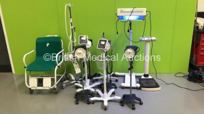 Mixed Lot Including 1 x Marsden Wheelchair Weighing Scales, Fisher and Paykel Stand, 7 x Blood Pressure Meters on Stands, 1 x Drager Phototherapy 4000 Therapy Light (Powers Up) and Seca Stand on Scales