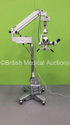 Karl Kaps SOM 62 Dual Operated Surgical Microscope with 4 x WF12,5x V Eyepieces and Footswitch (Powers Up with Good Bulb)
