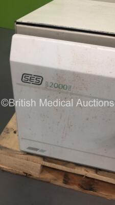 1 x MDS Medical (Unknown Model) Autoclave and 1 x Eschmann SES 2000 Autoclave (Both Power Up) - 5