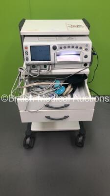 GE 250cx Series Fetal Monitor on Stand with 3 x US Transducers,1 x BP Hose,1 x BP Cuff and 1 x SpO2 Finger Sensor (Powers Up) *W*