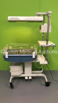 Drager Babytherm 8010 Infant Resuscitaire with Drager Scales (Powers Up) * Mfd 2006 *