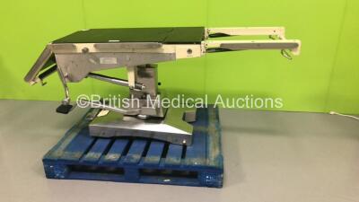 Eschmann J3 Manual Operating Table (Hydraulics Working - Missing Footboard and Head Rest Hydraulics Faulty - Missing 1 x Wheel)