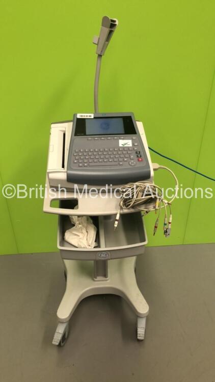 GE MAC1600 ECG Machine on Stand with 1 x 10-Lead ECG Lead (Powers Up) * SN SDE13470156NA *