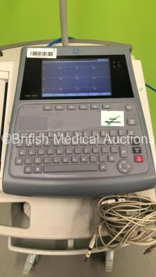 GE MAC1600 ECG Machine on Stand with 1 x 10-Lead ECG Lead (Powers Up) * SN SDE13470156NA * - 3