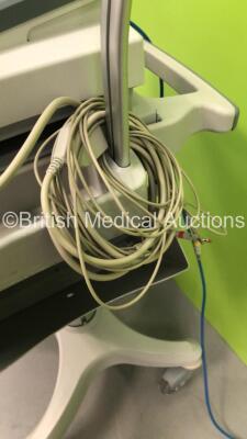 GE MAC 1600 ECG Machine on Stand with 10 Lead ECG Leads (Powers Up) *S/N SDE09400015NA* ***IR111*** - 4