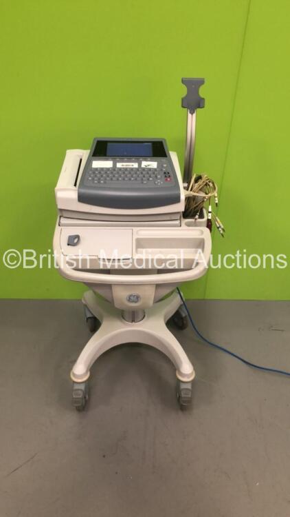 GE MAC 1600 ECG Machine on Stand with 10 Lead ECG Leads (Powers Up) *S/N SDE09400005NA*