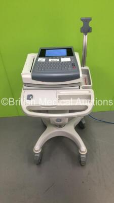GE MAC 1600 ECG Machine on Stand (Powers Up) *S/N SDE094000022NA*