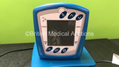 Mixed Lot Including 1 x GE Transport Pro Patient Monitor with 1 x AC Power Supply (Powers Up with Damaged Power Port-See Photo) 1 x Fisher & Paykel Ref PT101UK Airvo 2 Humidifier Unit (Powers Up with Blank Display and Alarm) 1 x enLow Controller Model 121 - 8