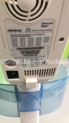 Mindray Datascope Duo Patient Monitor on Stand (Powers Up) * SN MD03259-D6 * - 4