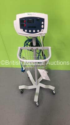 Welch Allyn 53N00 Patient Monitor on Stand with 1 x BP Hose (Powers Up) * SN JA038810 * - 2