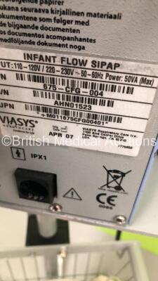 Viasys Infant Flow SiPAP Part No 675-CFG-004 on Stand with eme Transducer Interface M677-1 and Hoses (Powers Up) *Mfd 04/2007* - 4