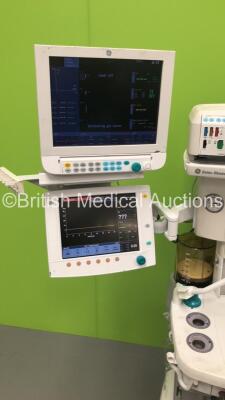 Datex-Ohmeda Aespire View Anaesthesia Machine Software Version 06.20 with GE Monitor,GE Module Rack Including 1 x E-PRESTN Module with SpO2,T1,T2,P1,P2,NIBP and ECG Options,1 x E-CAiOV Gas Module with Spirometry,1 x E-ENTROPY Module,Bellows,Hoses and Oxyg - 7
