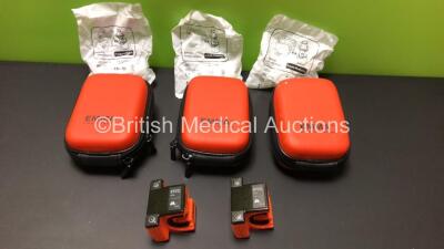 2 x Emma Ref 605100 Emergency Capnograghs in 3 x Cases and 3 x Airway Adaptors (Both Power Up) *108155 - 108058*