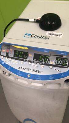 ConMed System 5000 Electrosurgical / Diathermy Unit on Stand with Dome Footswitch (Powers Up) *S/N 06AGP062* - 4