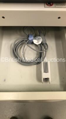 Edan F9 Fetal Monitor on Stand (Powers Up) ***IR136*** - 3