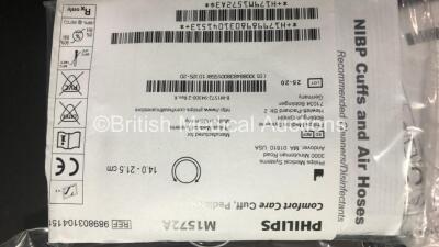 Mixed Lot Including 1 x Keeler Dualite Ref-1951-P-2188 Ophthalmoscope Headlight (Powers Up) 6 x Philips NIBP Comfort Cuffs (Various Sizes) and Approx.100 Baxter Colleague Solution Administration Sets (In Date) - 5