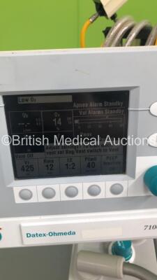 Datex-Ohmeda Aestiva/5 Anaesthesia Machine with Datex-Ohmeda 7100 Ventilator Software Version 7.1 with Bellows, Absorber and Hoses (Powers Up - Incomplete - See Pictures) - 4