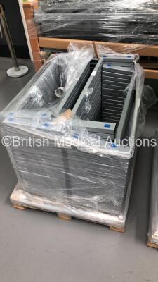 30 x Emergency Hospital Beds with Accessories (See All Pictures) - 5