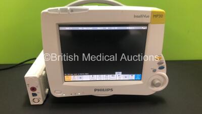 Philips IntelliVue MP30 Patient Monitor M8002A Ref 862135 *Mfd 09/2010* with Philips M3001A Ref 862442 Module with NBP, SPO2 and ECG Resp Options (Powers Up) *S/N DE72880766* - 2