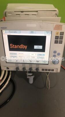 Maquet Servo i Ventilator System Version V7.0 System Software Version V7.00.02 Total Operating Hours 71256 (Powers Up - No Stand - Screen Not Attached to Body) *S/N FS0146749* - 2