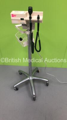 Welch Allyn Otoscope/Ophthalmoscope with 2 x Handpieces and 1 x Head (Powers Up)