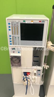 3 x Fresenius Medical Care 4008 S Dialysis Machines Software Versions 4.5 - Running Hours 09377 / 09139 / 19566 (1 x Powers Up,1 x Powers Up with Alarm,1 x Unable to Power Up Due to No Input-2 x Incomplete-See Photos) *GH* - 2