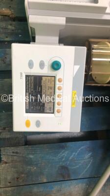 Datex-Ohmeda Aestiva/5 Anaesthesia Machine with Datex-Ohmeda 7100 Ventilator Software Version 1.4 with Bellows and Absorber (Powers Up) *S/N AMVP00200* - 6