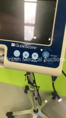 Verathon Medical Glidescope Portable GVL on Stand with Camera Handpiece (Powers Up) * SN PM083785 * - 3